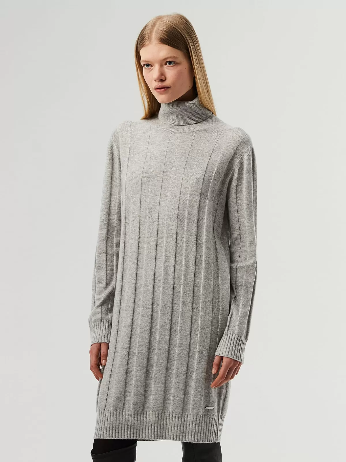 Fashion AlphaTauri Seamless 3D Knit Cashmere-Blend Dress Grey / Melange