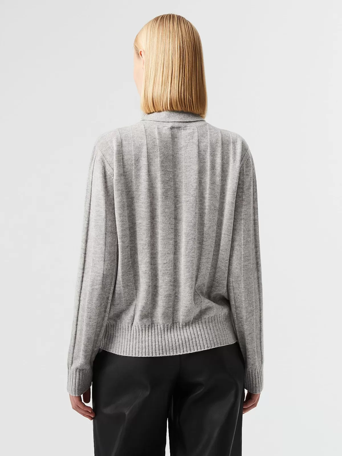 Discount AlphaTauri Seamless 3D Knit Cashmere-Blend Turtleneck Sweater Grey / Melange