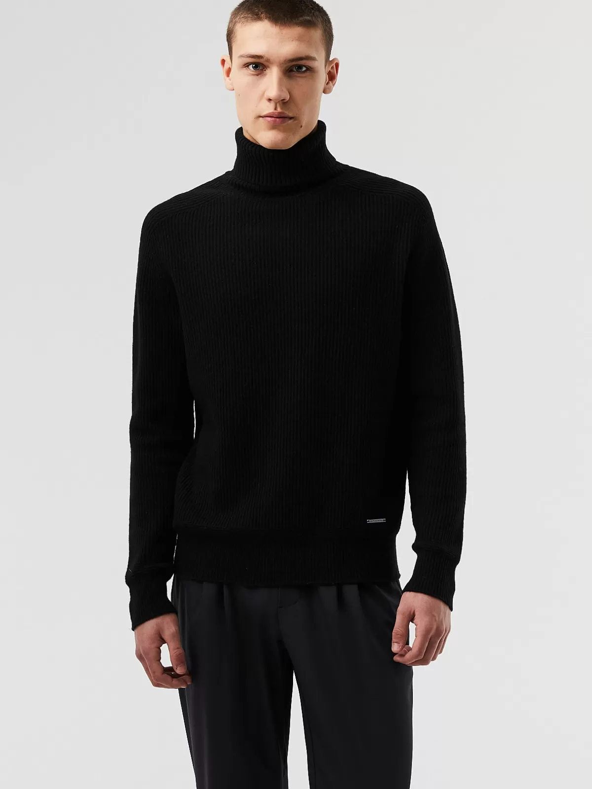 Online AlphaTauri Seamless 3D Knit Merino Wool Turtleneck Sweater Black