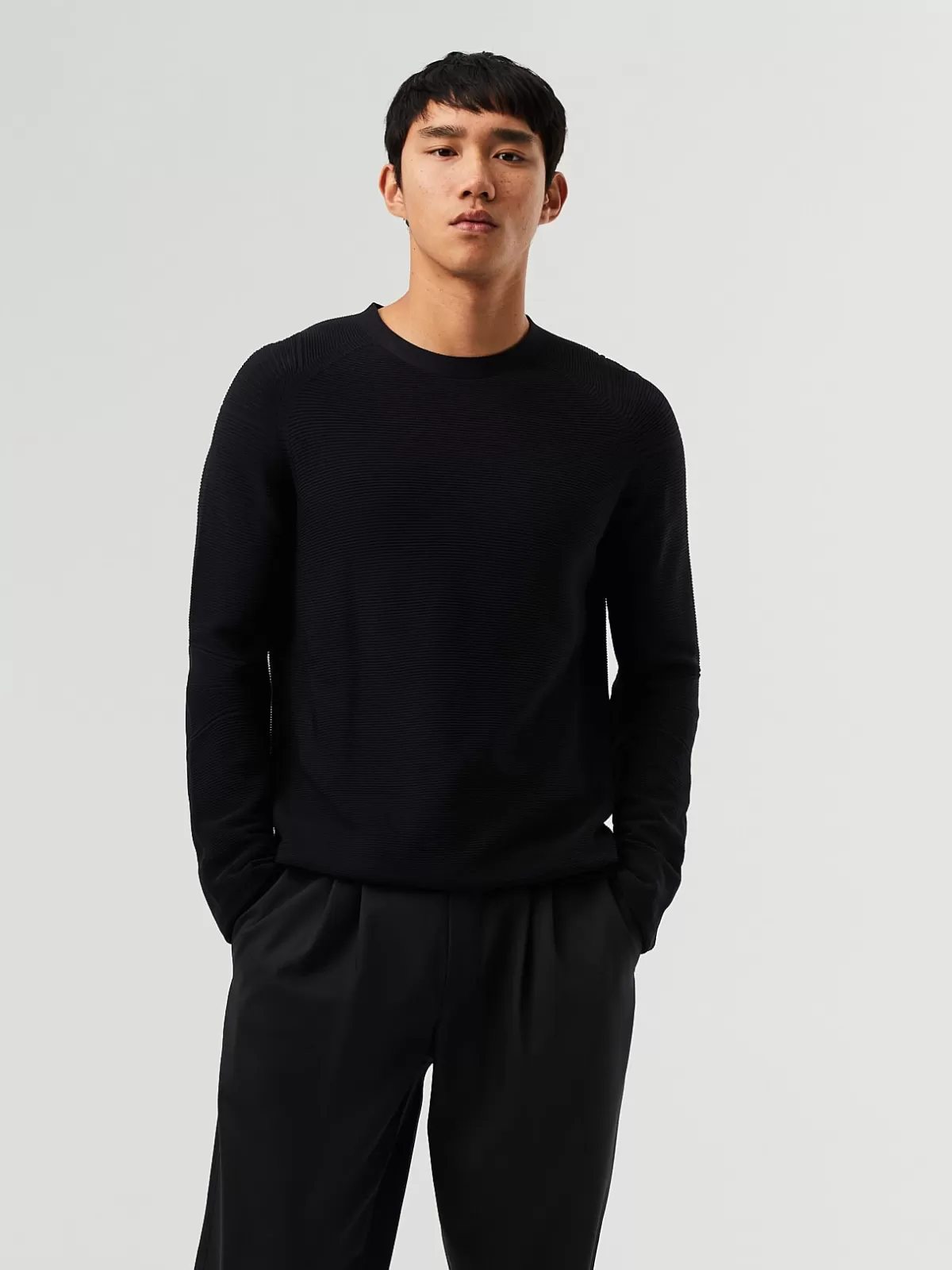 Best Sale AlphaTauri Seamless 3D Performance Knit Crewneck Sweater Black