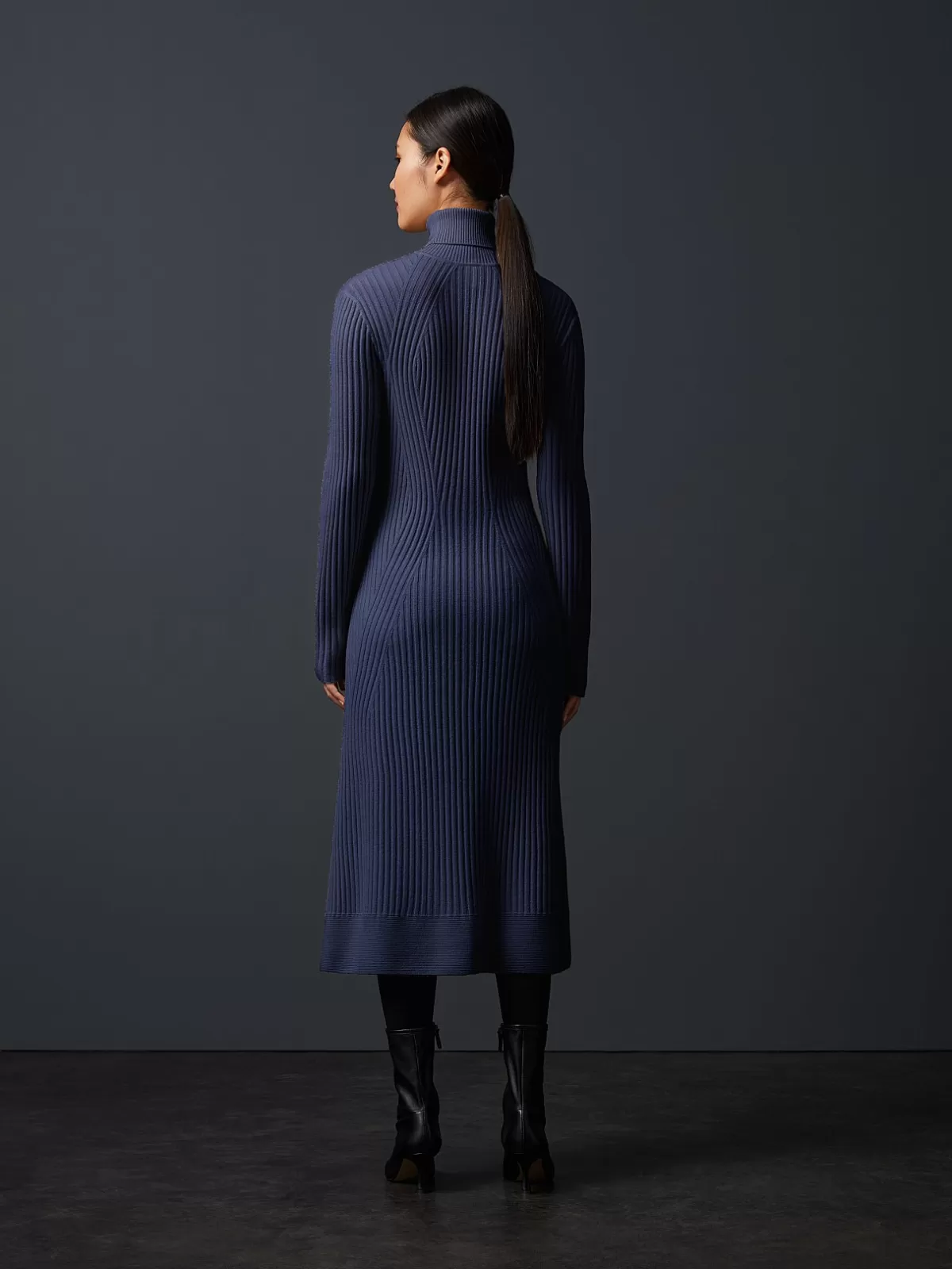 Online AlphaTauri Seamless 3D-Knit Cashmere-Blend Dress Navy