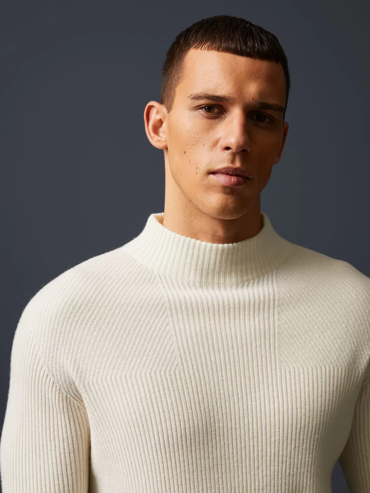 Online AlphaTauri Seamless 3D-Knit Cashmere-Blend Turtleneck Off White