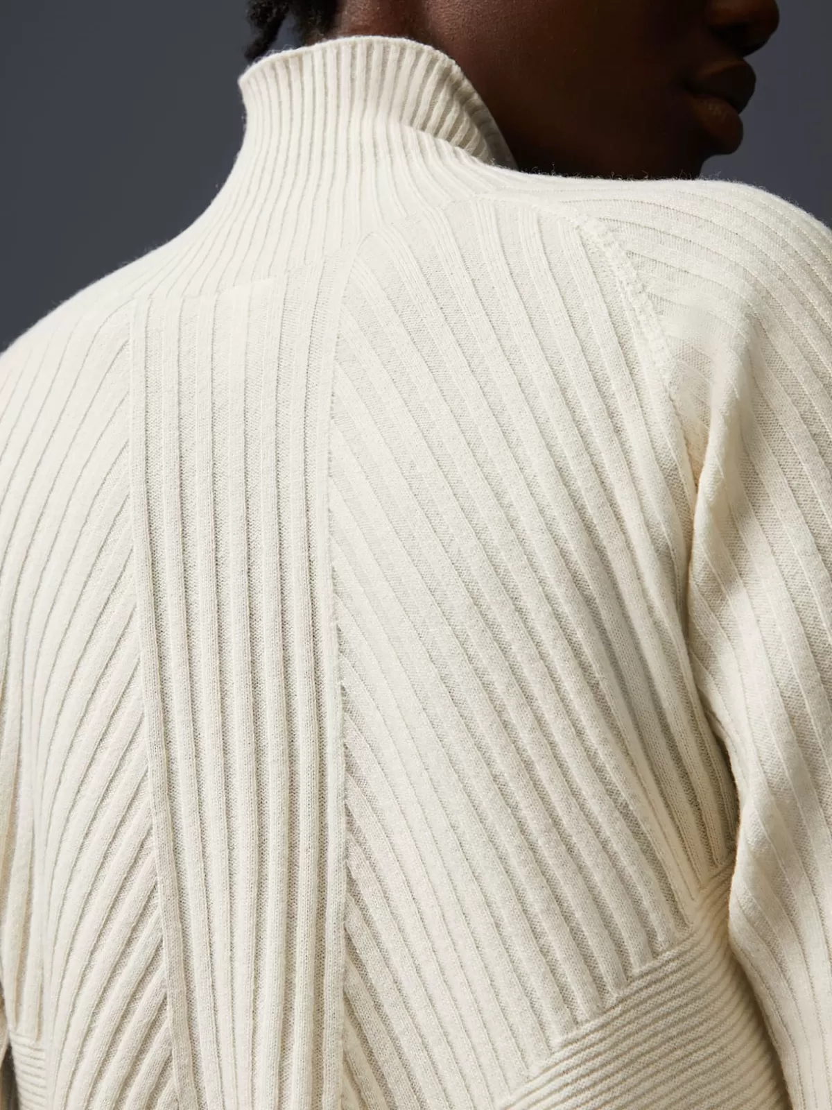 Outlet AlphaTauri Seamless 3D-Knit Cashmere-Blend Turtleneck Off White