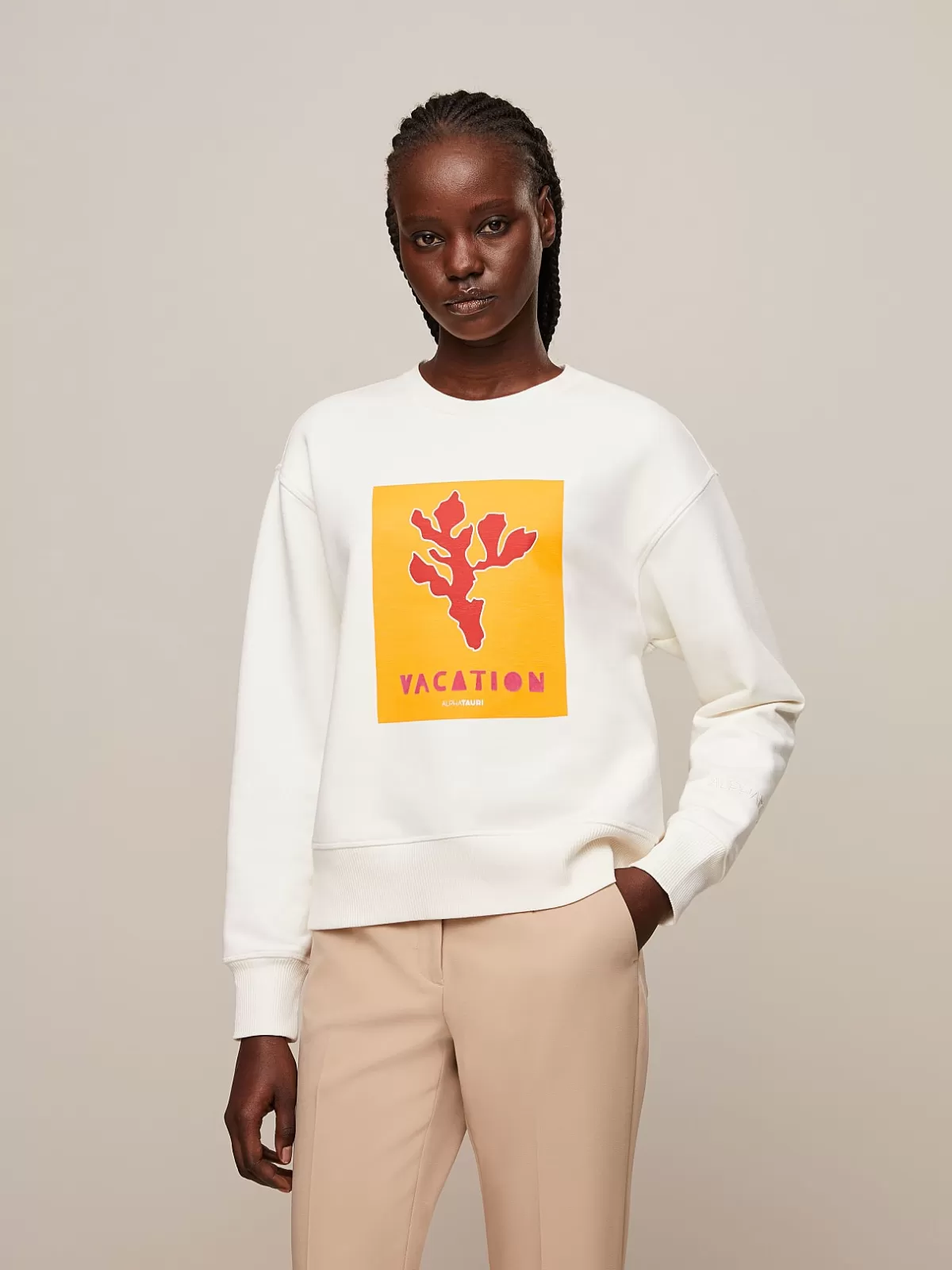 Hot AlphaTauri Sweatshirt With Artwork-Print Ivory