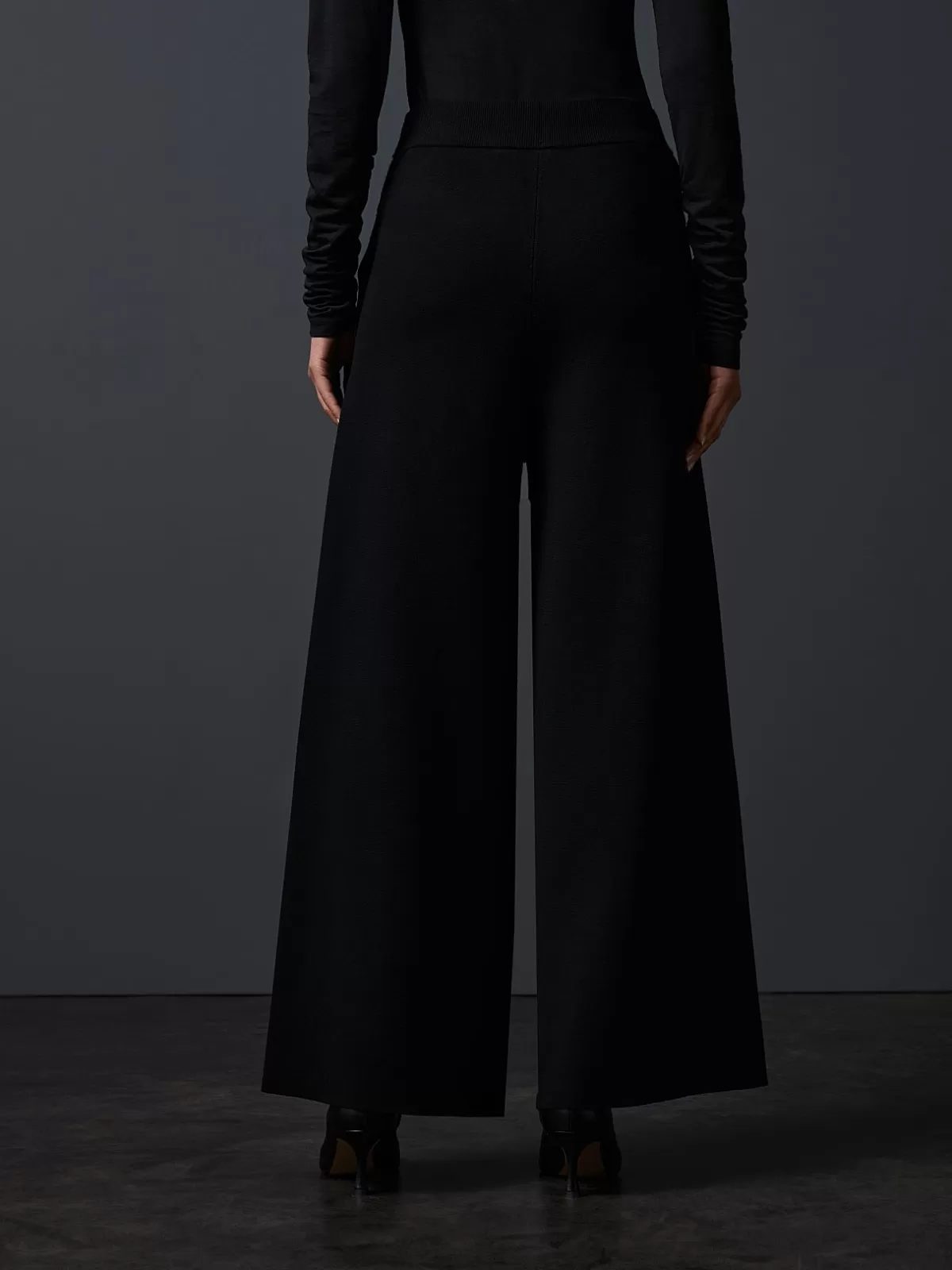 Best Sale AlphaTauri Wide-Leg Knit Pants Black